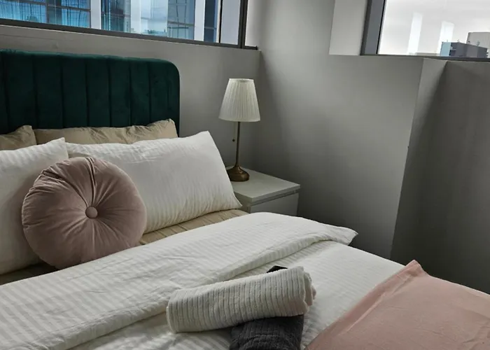 Melbourne Star Hotel