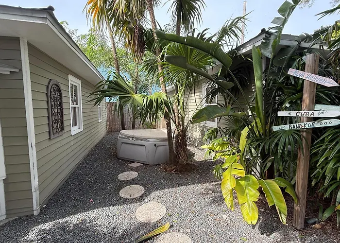 Ibis Suite - Southernmost Sanctuary Key West