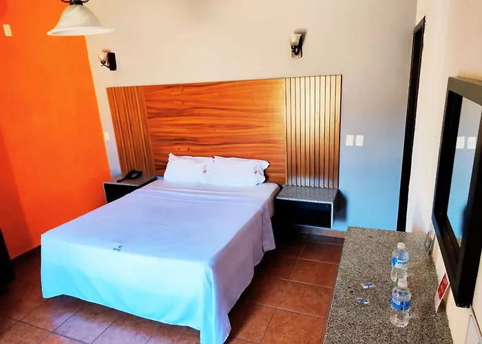 Hotel Aquiles Guadalajara