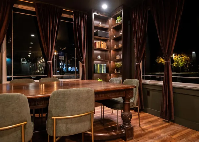 The Pathmaker Hotel Bar Harbor