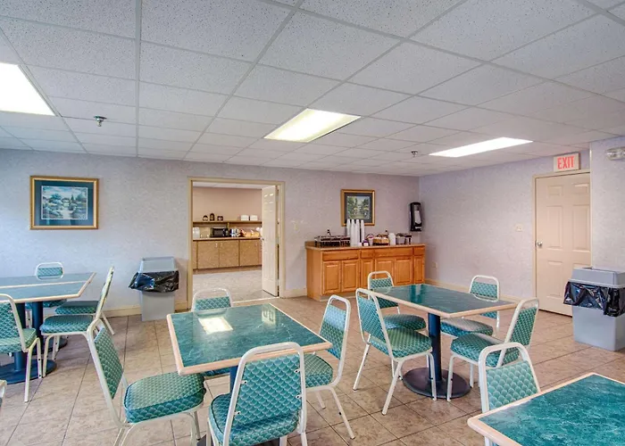 Park Tower Inn Pigeon Forge