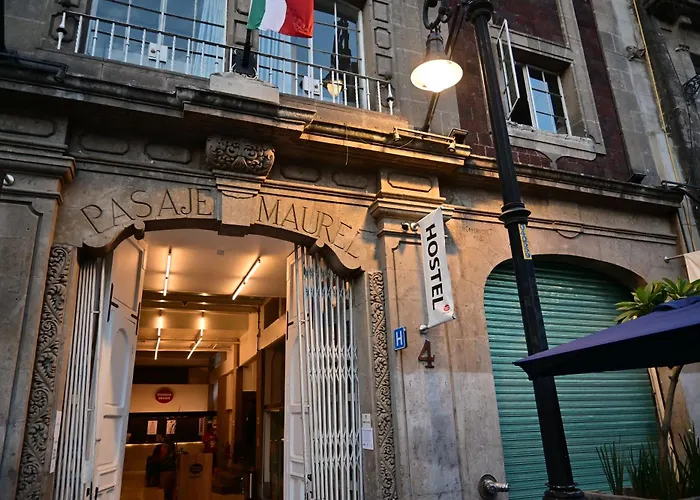Hostel Mundo Joven Catedral Mexico City