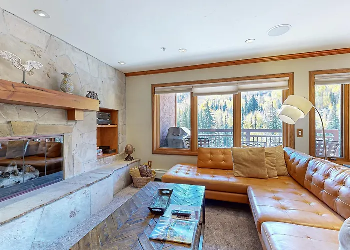 Lion Square Lodge South 650 Vail