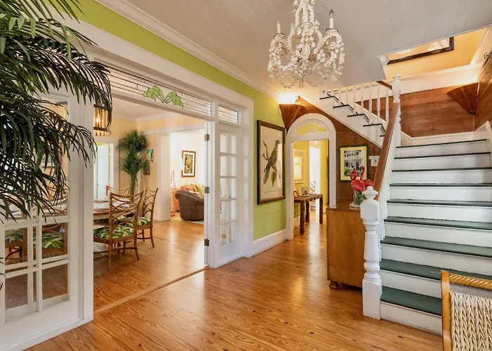 Casa Victoria By Last Key Realty Key West