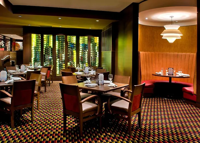 Courtyard By Marriott Niagara Falls