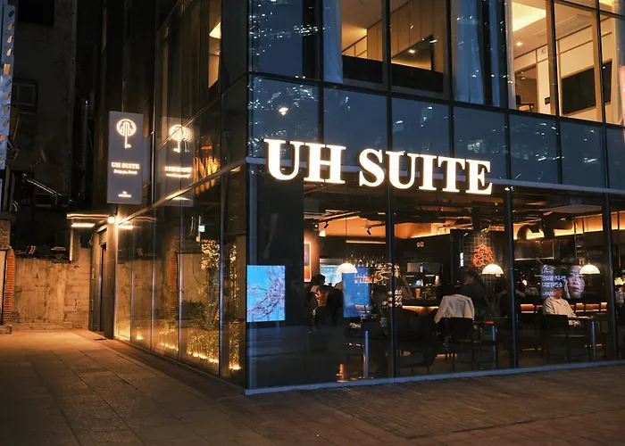 Uh Suite Seoul Deoksugung