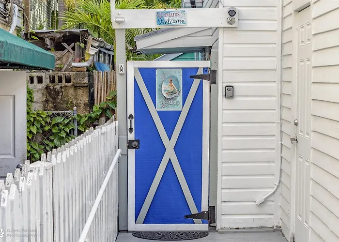 Mermaid Cove Key West