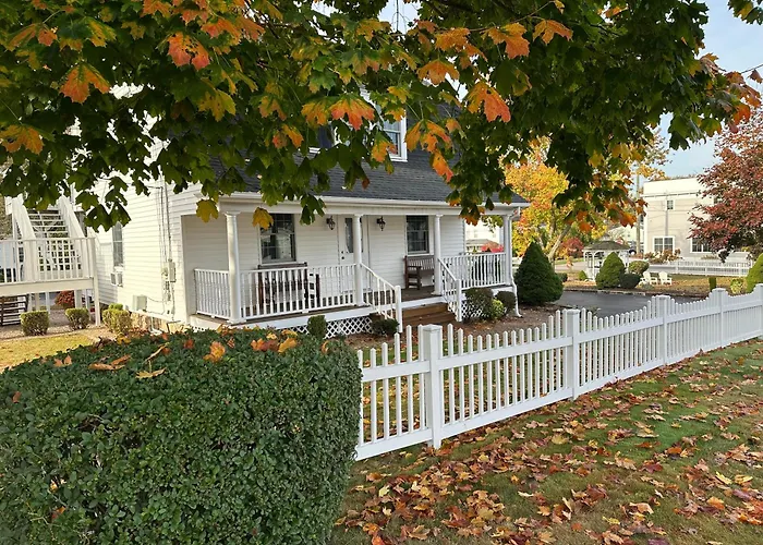 Taber Inn Mystic