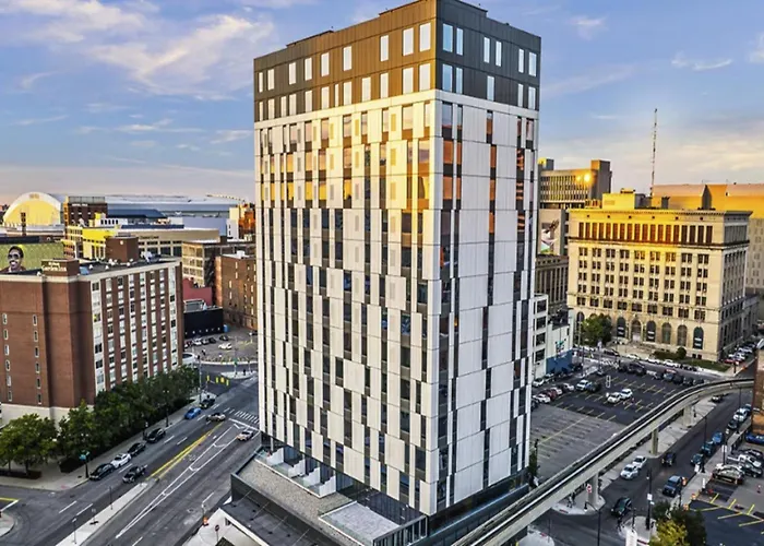 Downtown Detroit High-Rise Apartments By Barsala