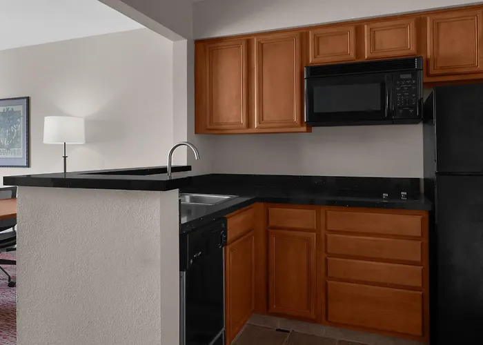 Larkspur Landing Extended Stay Suites Campbell