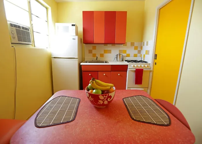 Banana Bungalow Hollywood Hotel & Hostel Los Angeles