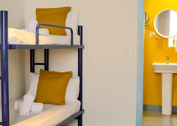 Sun & Moon Hostel Barcelona