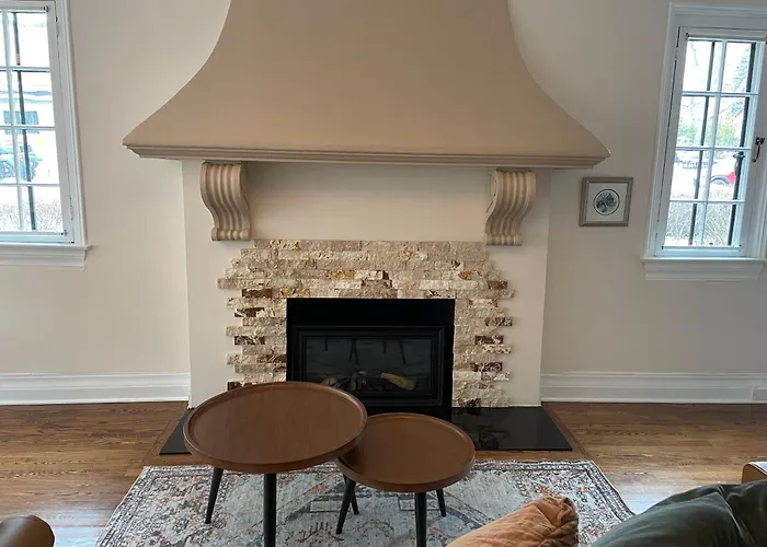 The Ambassador Bed & Breakfast Ottawa