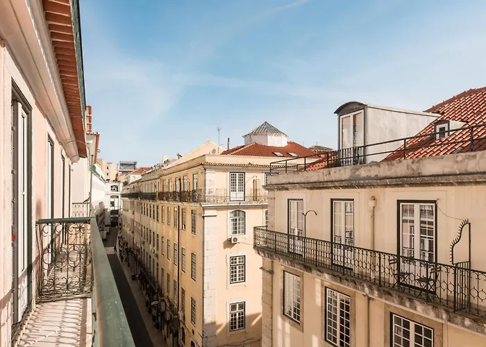 Ando Living - Sao Nicolau House Aparthotel Lisbon