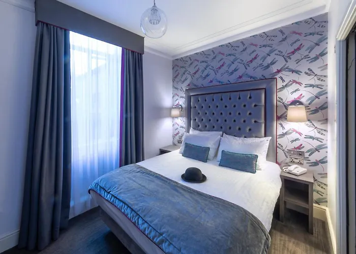 The Beverley Hotel London - Victoria