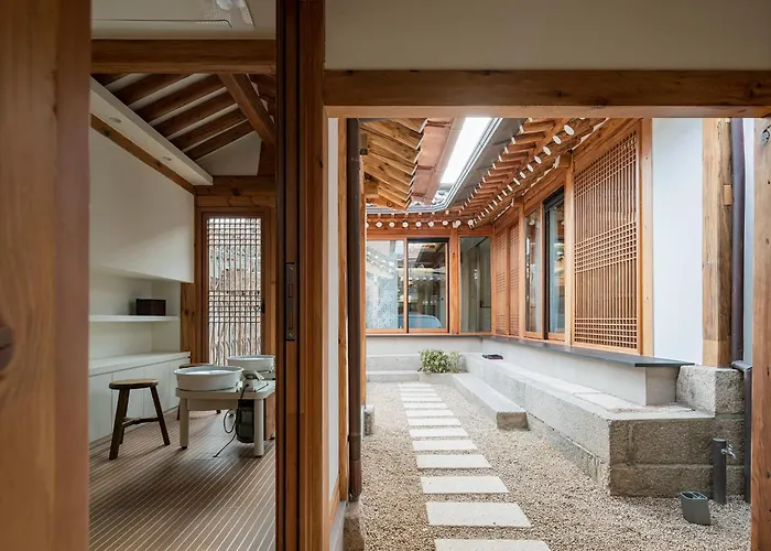 Nostalgia Hanok Hotel Seoul