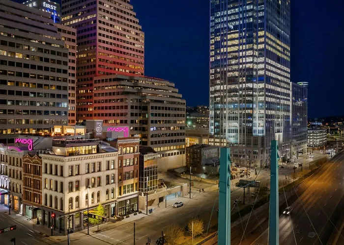 Moxy Cincinnati Downtown
