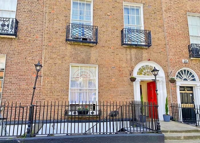 Baggot Court Townhouse Hotel Dublin