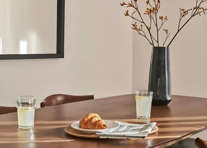 Sonder By Marriott Bonvoy Britain Quay Apartments Grand Canal Square Dublin
