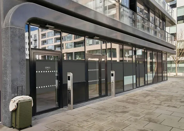 Sonder By Marriott Bonvoy Britain Quay Apartments Grand Canal Square Dublin