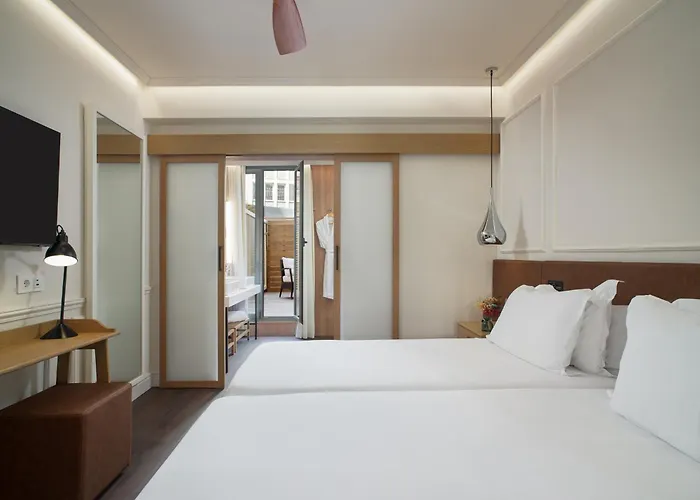 H10 Universitat (Adults Only) Barcelona