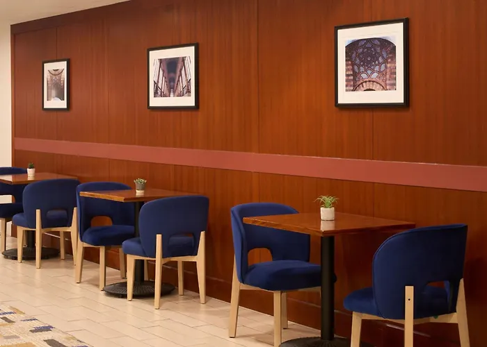 Sheraton Pittsburgh Hotel At Station Square