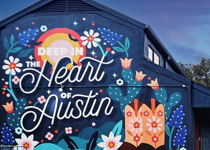 Heart Of Austin Hideaway Hotel