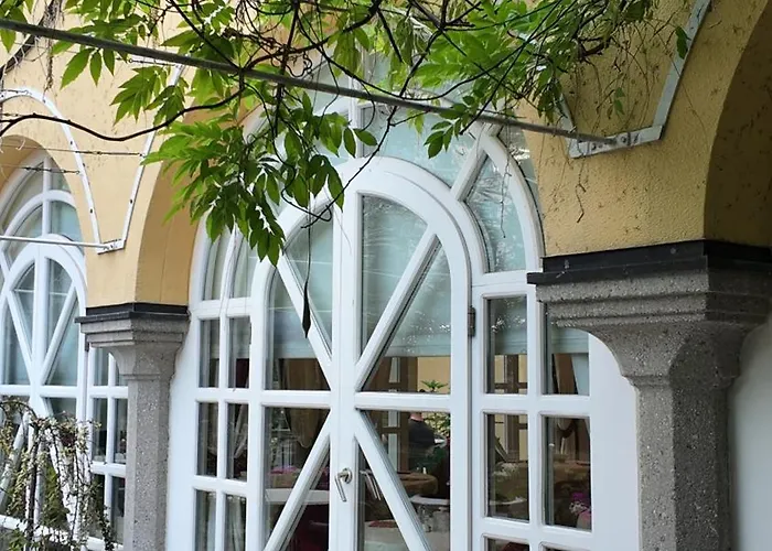 Hotel Aurbacher Hof Gmbh Munich