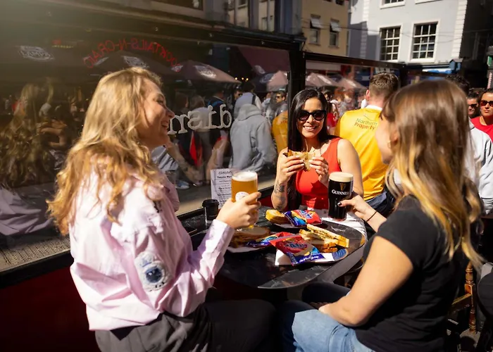 Rezz Temple Bar, Dublin Hotel