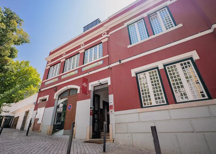 Monte Belvedere Hotel By Shiadu Lisbon