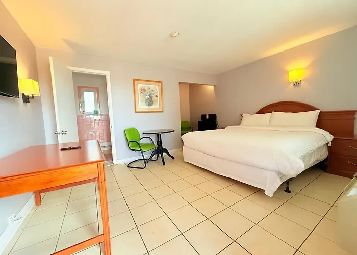 Icheck Inn Motel Windsor