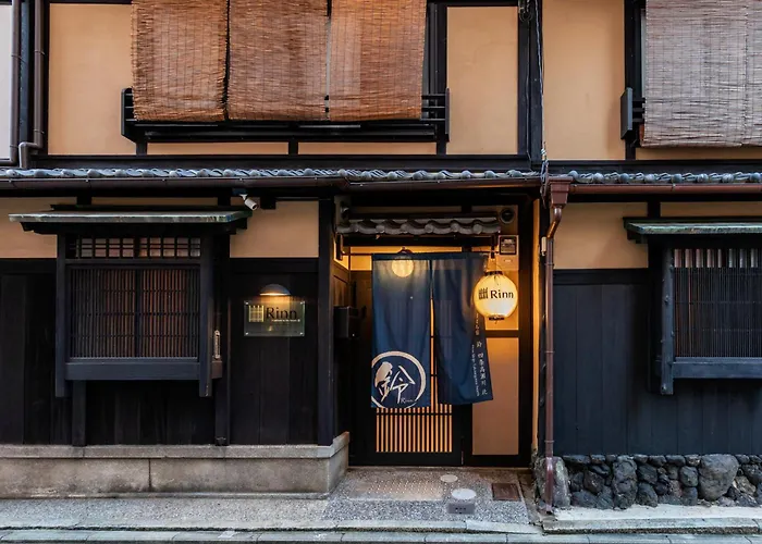 Rinn Shijo Takasegawa Kyoto