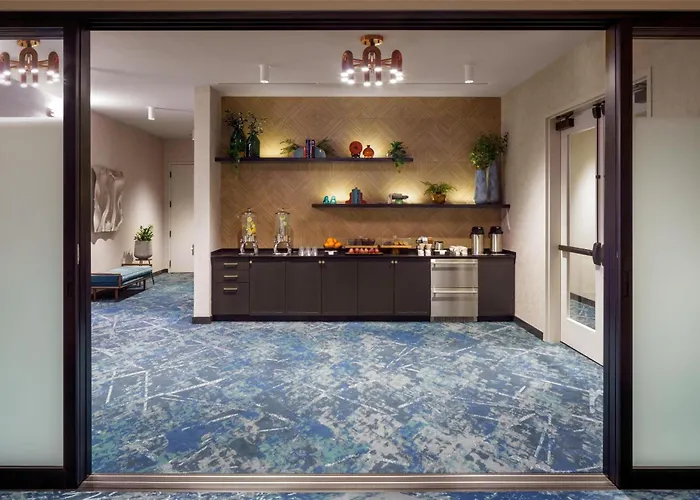 Caption By Hyatt Downtown Nashville