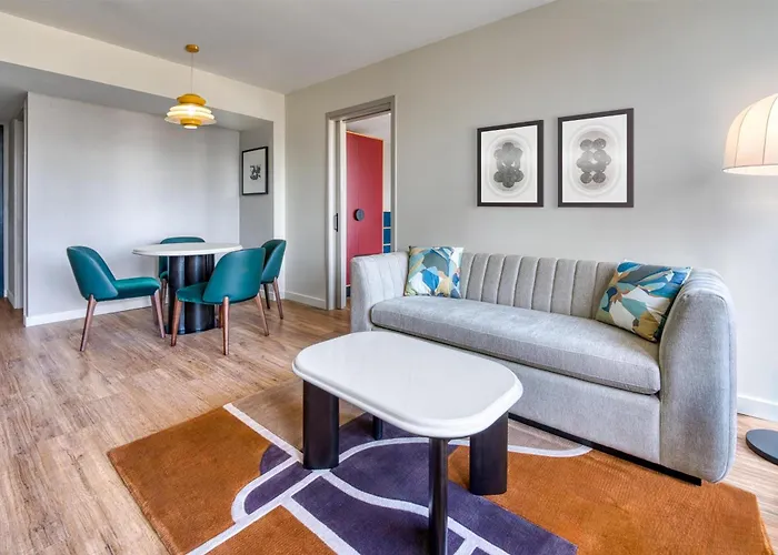 Toor Hotel Toronto, Part Of Jdv By Hyatt