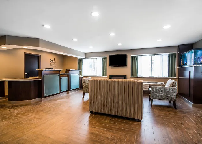 Clarion Pointe Syracuse Downtown Hotel