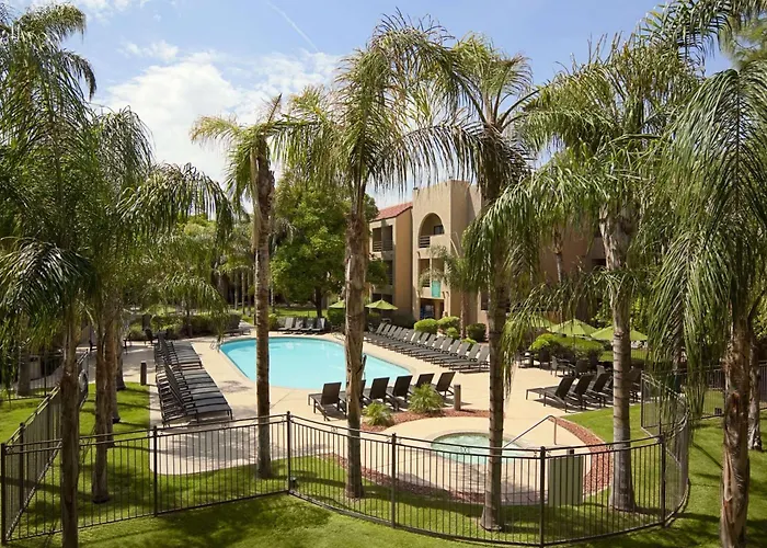 Embassy Suites By Hilton Phoenix Tempe