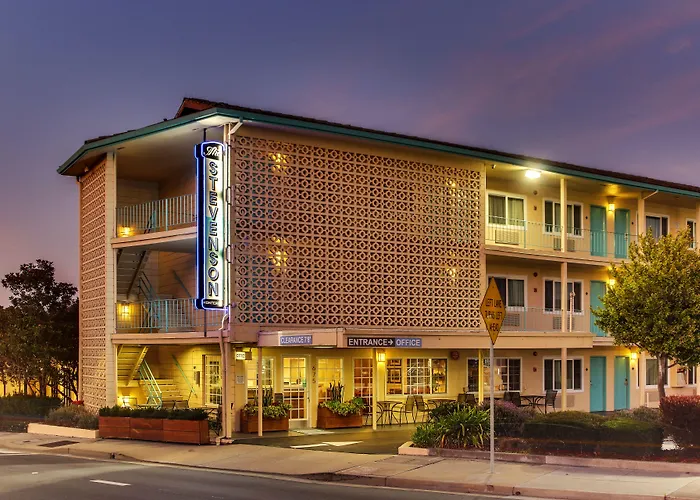 The Stevenson Monterey Motel