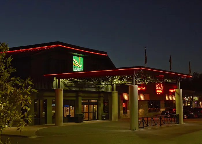 Quality Inn & Suites Saskatoon