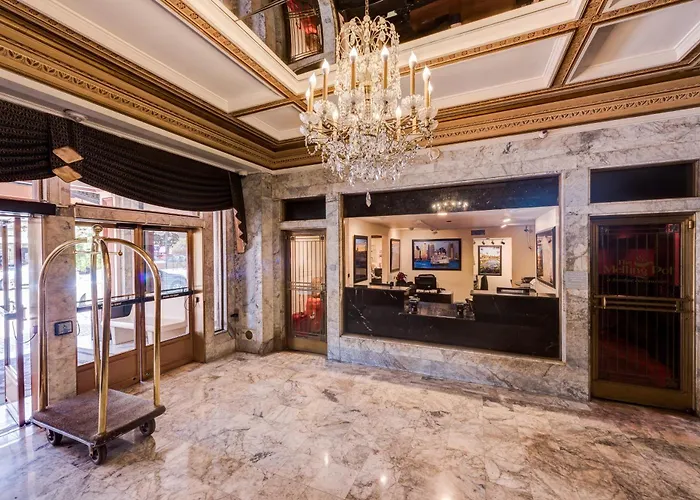 Gaslamp Plaza Suites San Diego