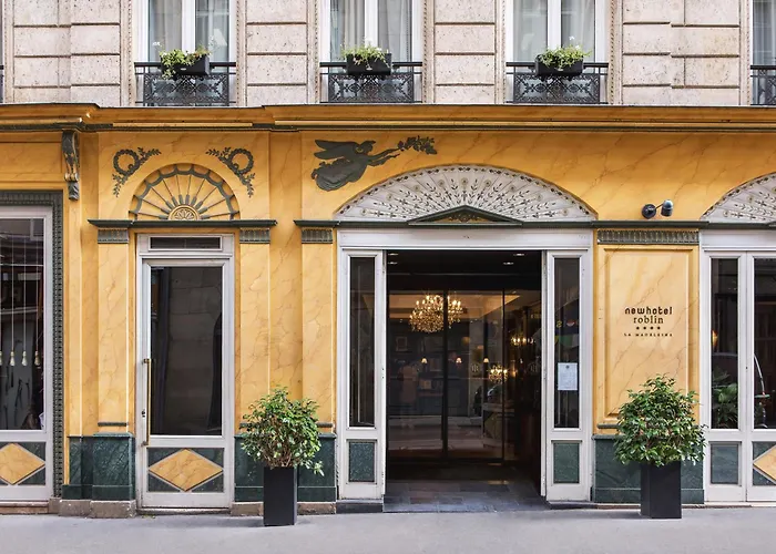 New Hotel Roblin Paris