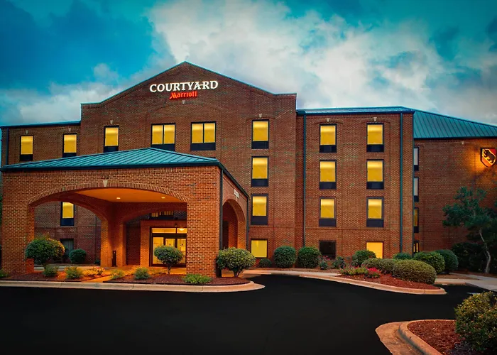 Courtyard By Marriott New Bern Hotel
