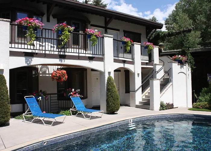 St Moritz Lodge And Condominiums Aspen