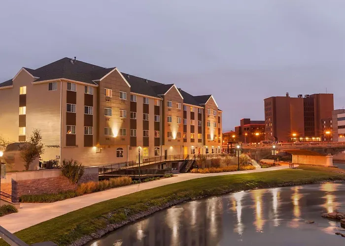 Country Inn & Suites By Radisson, Sioux Falls