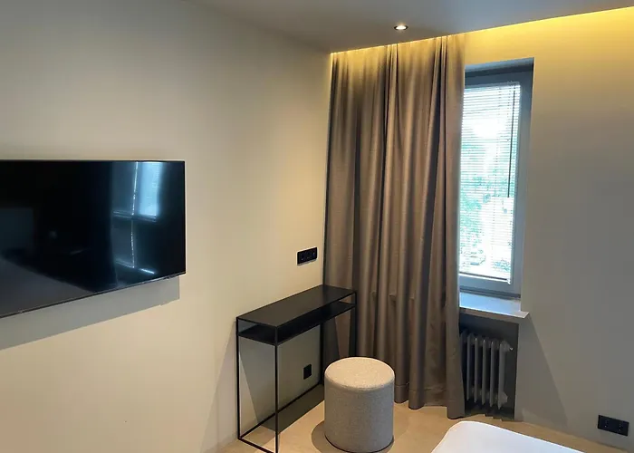 Hotel Mons Am Goetheplatz Munich