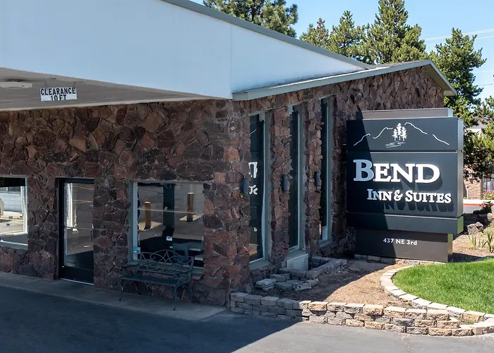 Bend Inn & Suites
