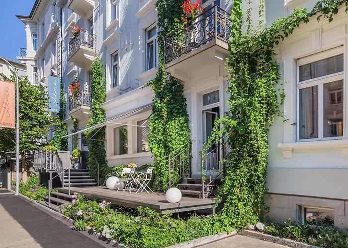 Alma Hotel - Boutique Hideaway By The Lake With Rooftop And Ladies-Only Wellness Zurich