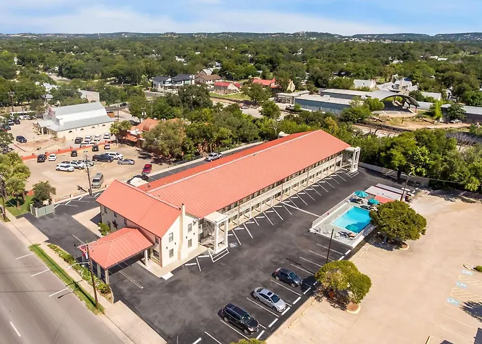 Super 8 By Wyndham Fredericksburg Hotel