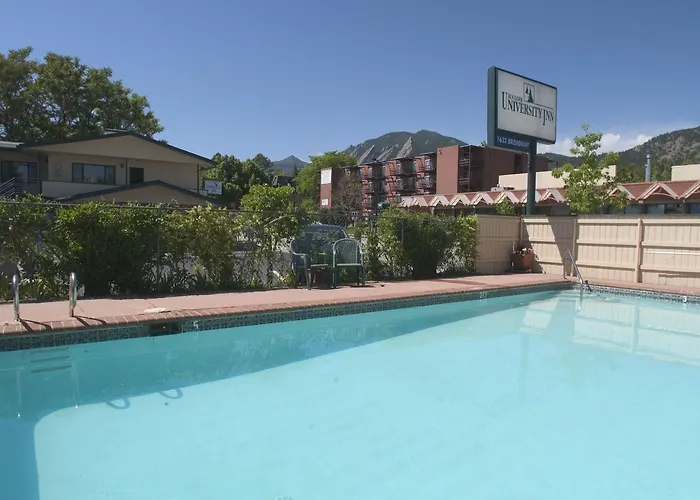 Boulder University Inn