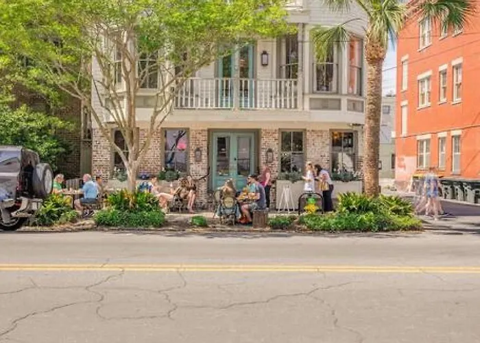Mirabelle Suite 2 Savannah