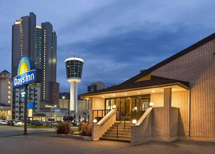 Days Inn By Wyndham Fallsview Niagara Falls